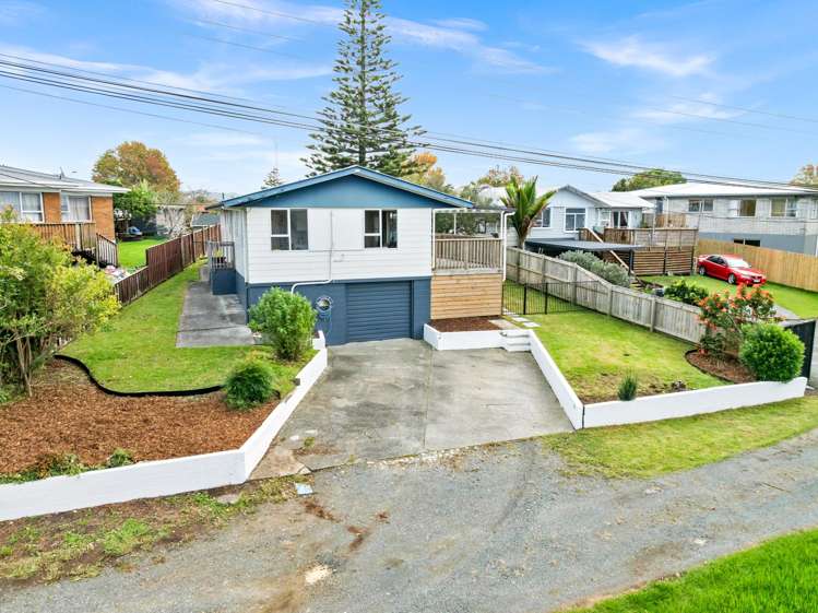 35 Takahe Street Tikipunga_16