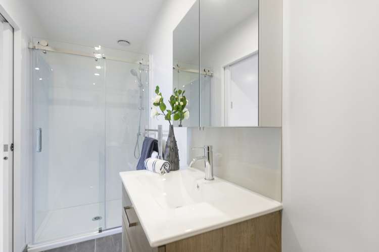 38 Selo Street Glen Eden_17