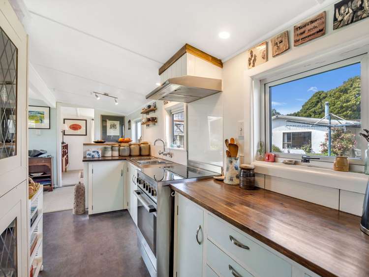 13 Kakanui Road Kakanui_12