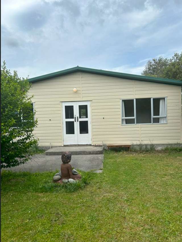 GREYTOWN THREE BEDROOM