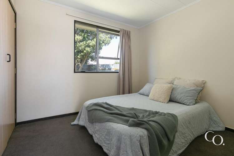 2/9 Lyttelton Crescent Tamatea_10