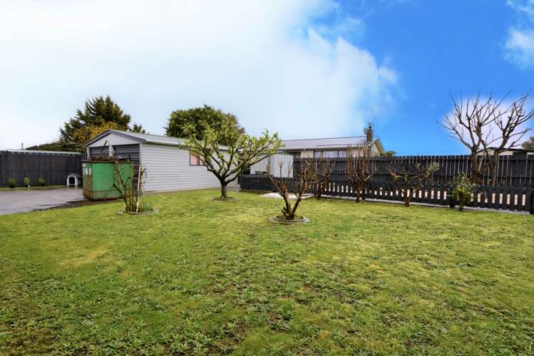 2 Booth Street Carterton_14