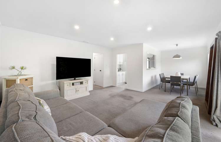 2/53 Moore Street Howick_1