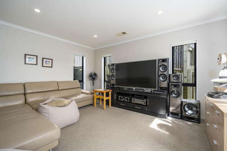 37 Melksham Drive Churton Park_3