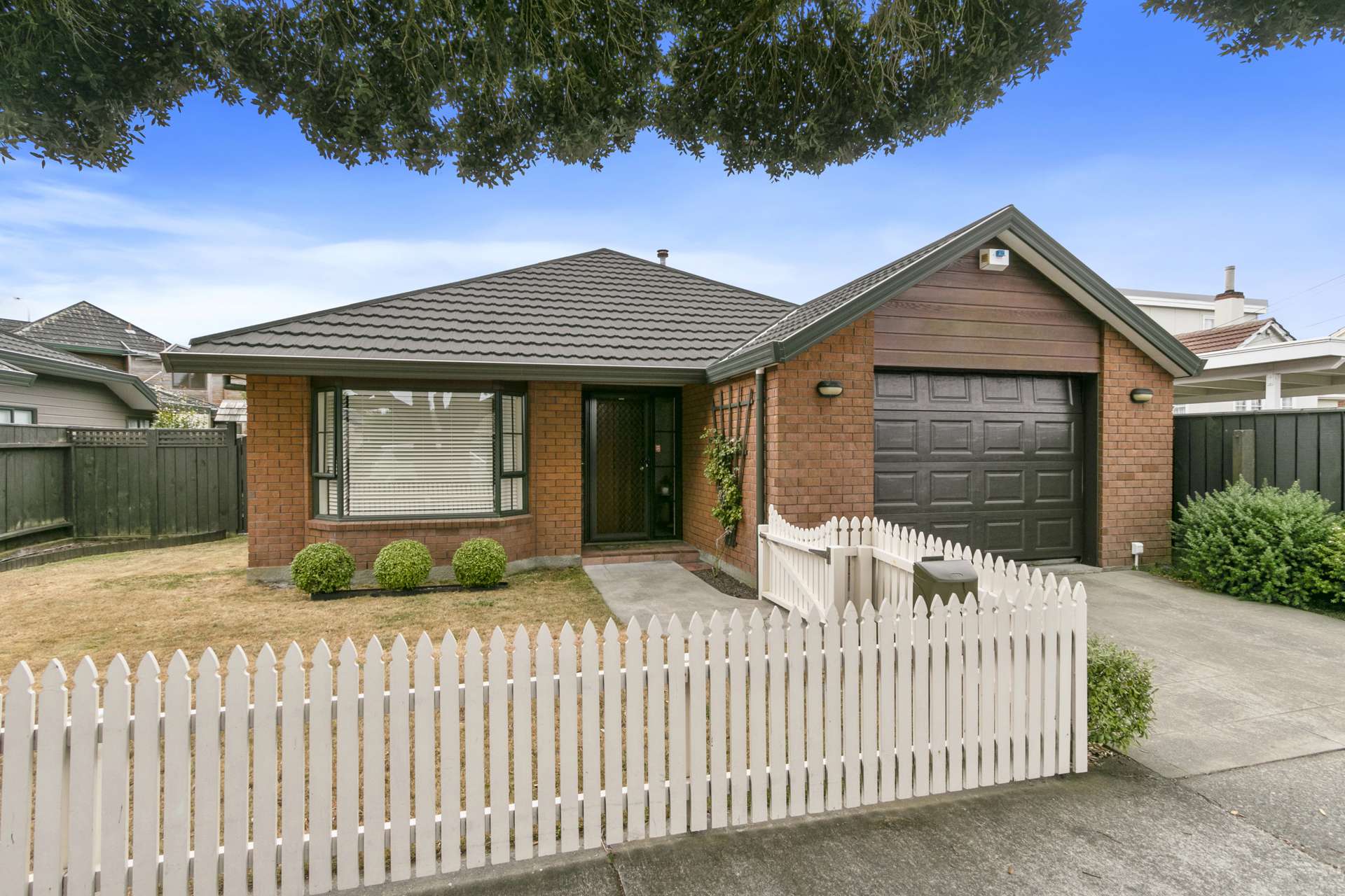 2/5 Birch Street Lower Hutt_0