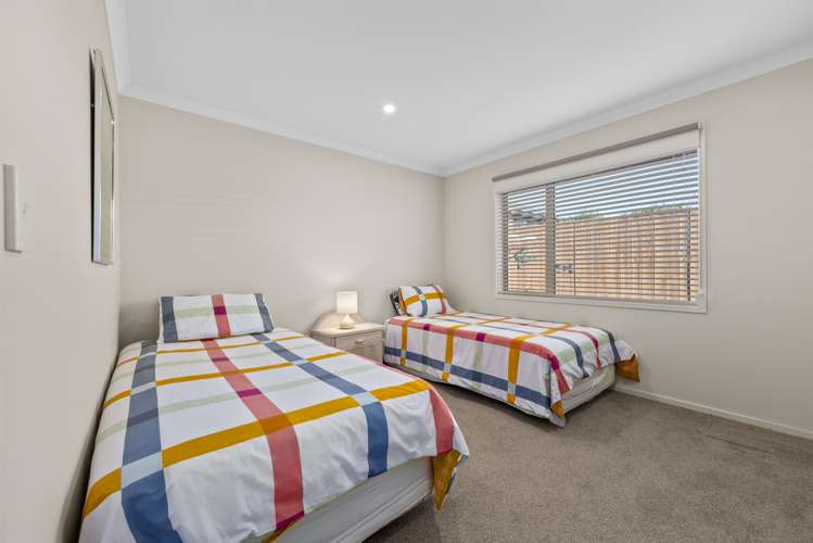 15 Korari Grove Redwoodtown_15