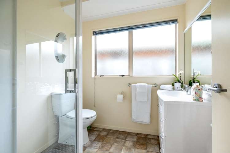 33/2 William Donald Drive Masterton_6