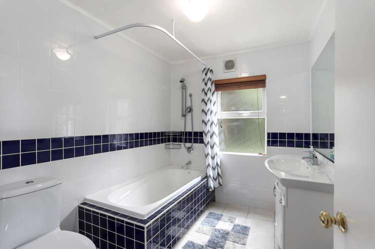 36 Caton Road Waitakere_25