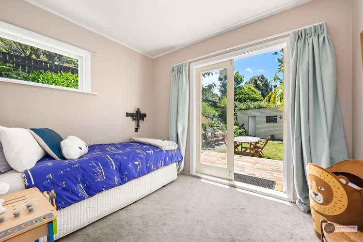 81 Owen Street Belmont_11