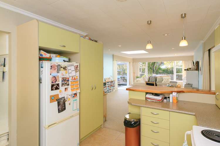 81 Dowse Drive Maungaraki_10