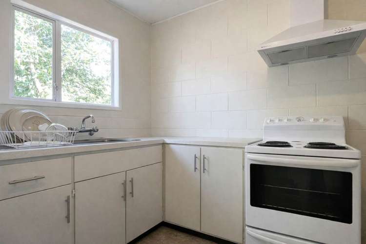 2/13 Koromiko Street New Lynn_2