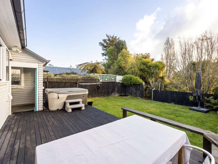 10 Valley Terrace Hamilton Central_13