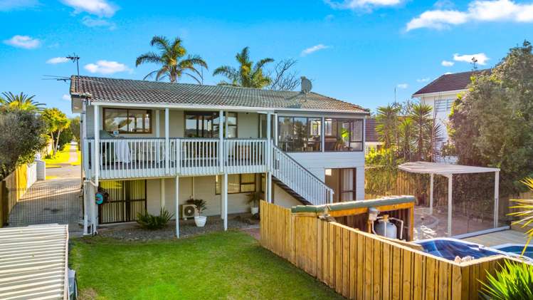34 Spinnaker Drive Te Atatu Peninsula_40
