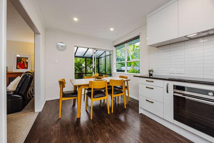 22 Wayne Drive Mangere_8