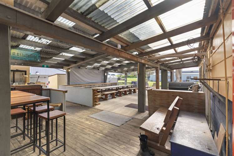 1469 Kimbolton Road Cheltenham_9