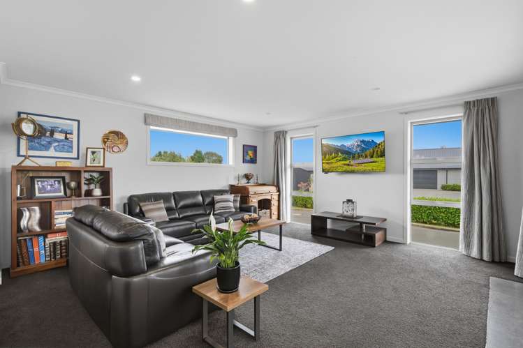 16 Inverurie Drive_3