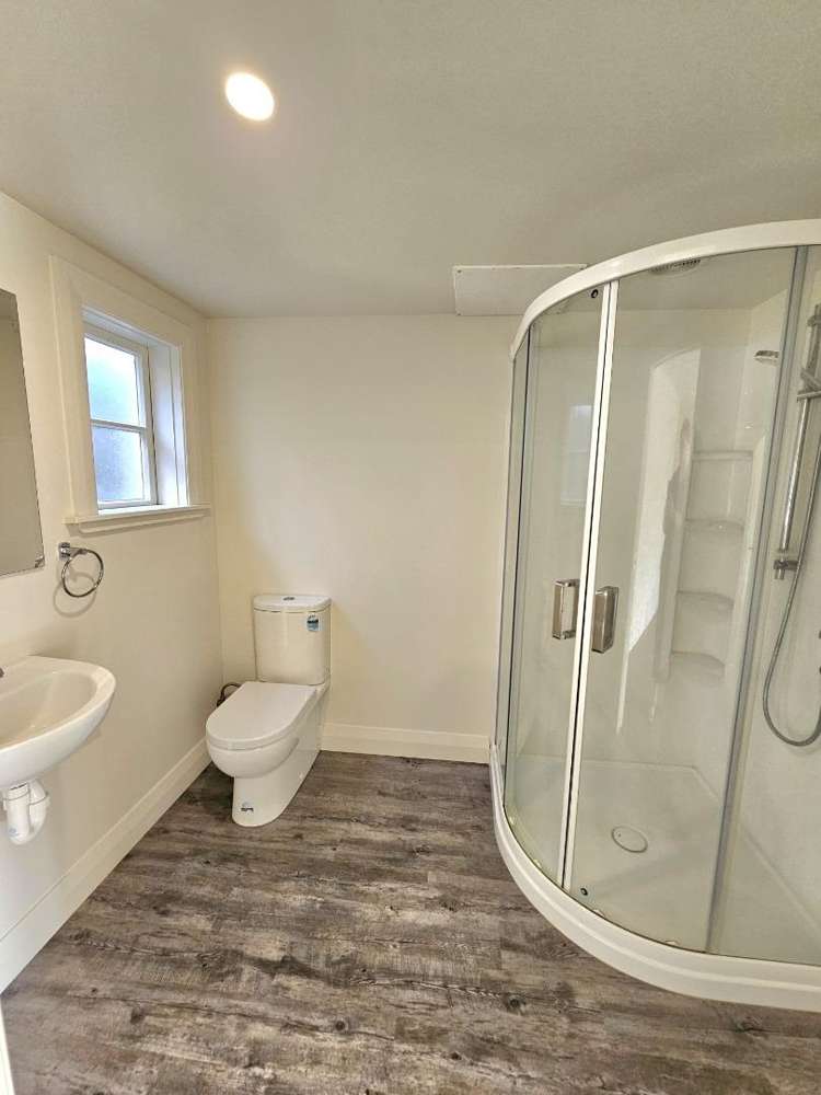 512 Devon Street East 2608_12