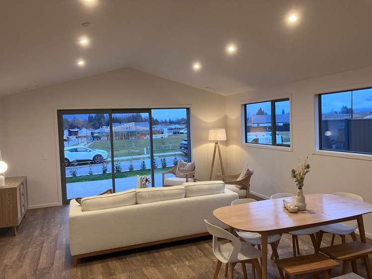 44 Doug Ledgerwood Drive Wanaka_20