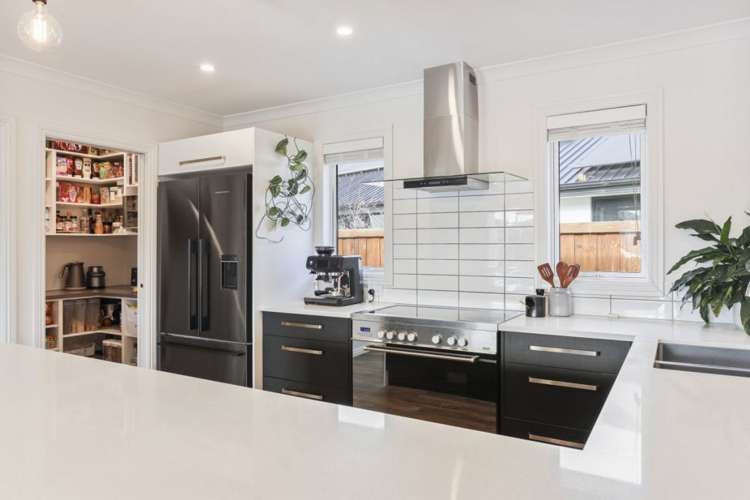 70 Watkins Drive_4