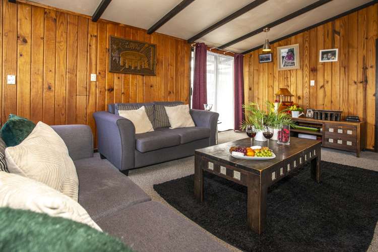 38 Charntay Avenue Clover Park_10