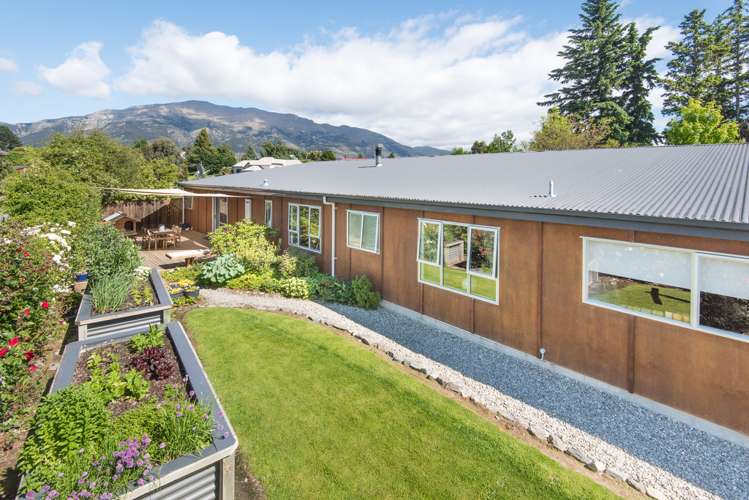 3 Drake Place Lake Hawea_18