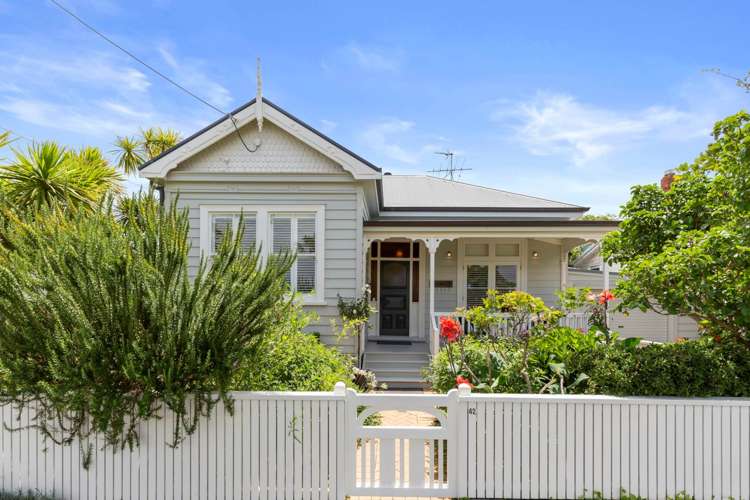 42 Mozeley Avenue Devonport_1