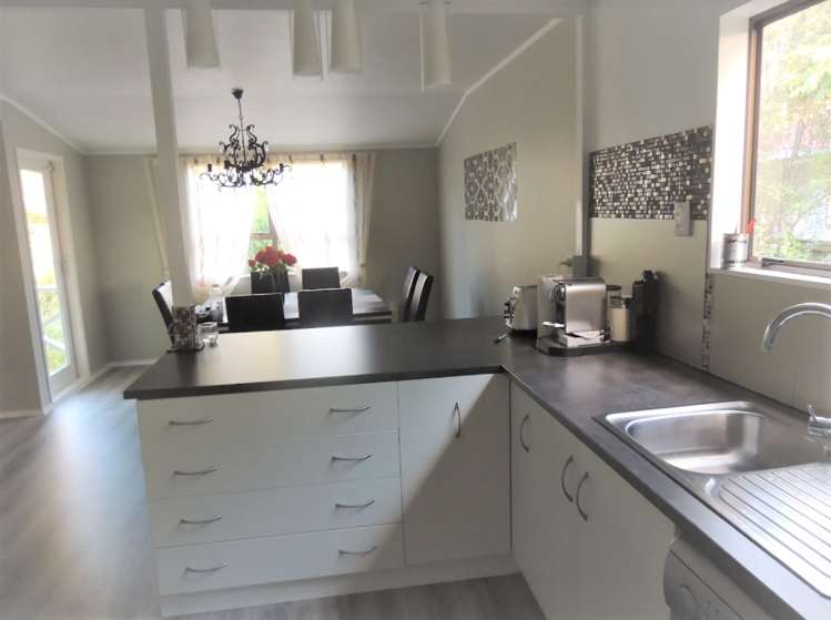 50 Redcrest Avenue Red Hill_9