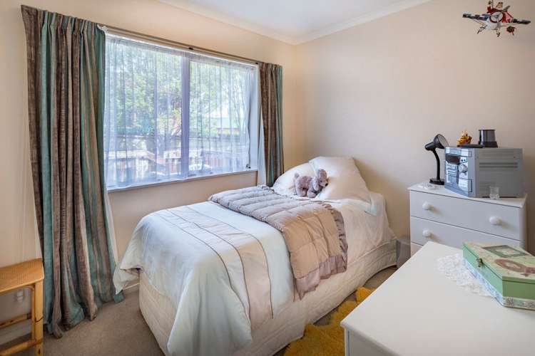 10 Hansworth Place Flat Bush_8