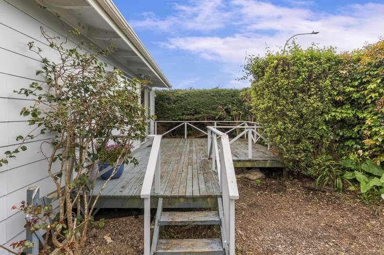 5 Puriri Road Beachlands_15