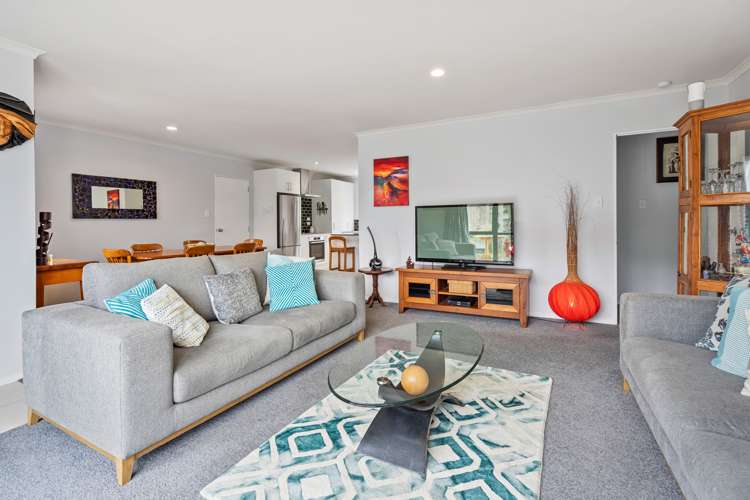 20 Roderick Place Onerahi_12