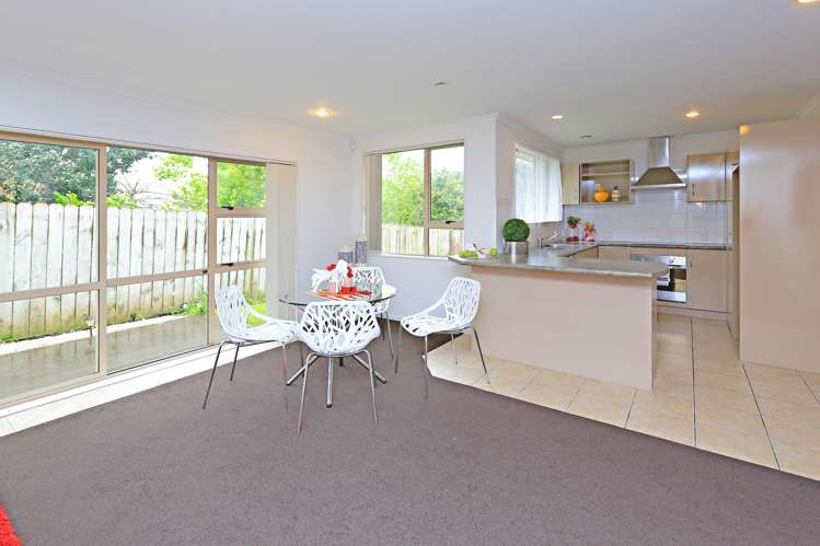 8 Richard Halse Drive Manurewa_5