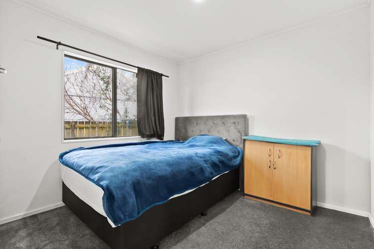 1/20 Volta Place Clendon Park_6