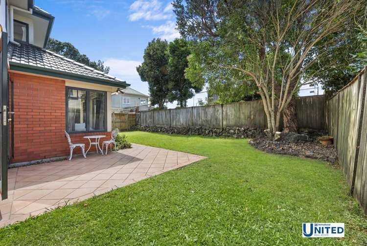 19A Rewi Road Royal Oak_21