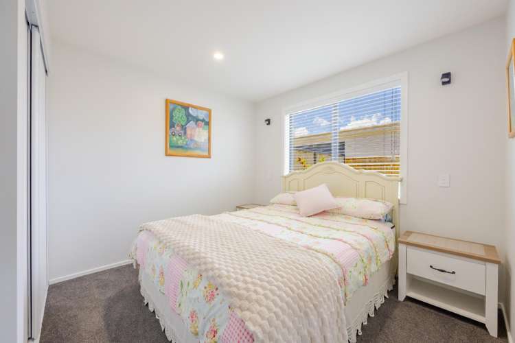 8 White Road Otane_10