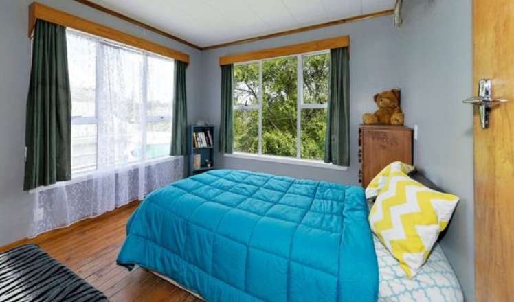 46 Queen Mary Avenue New Lynn_8