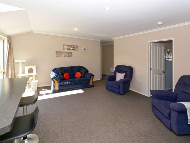 24 Heathfield Avenue Huntington_8