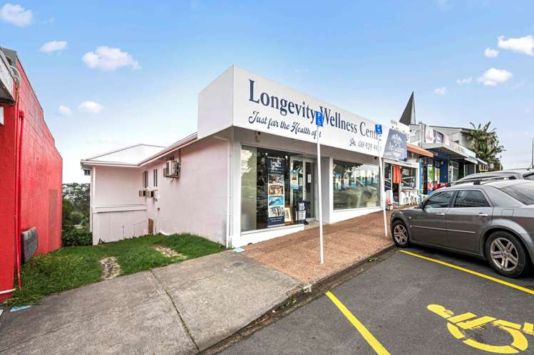 739 & 747F Whangaparaoa Road Stanmore Bay_2