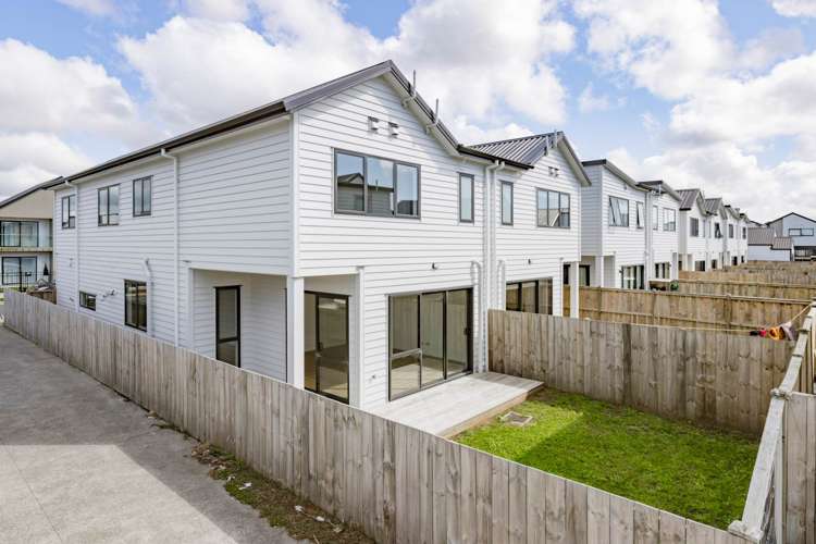 3 John Burn Road Takanini_11