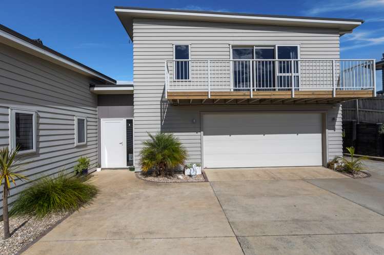 6 Omega Place Coastlands_25