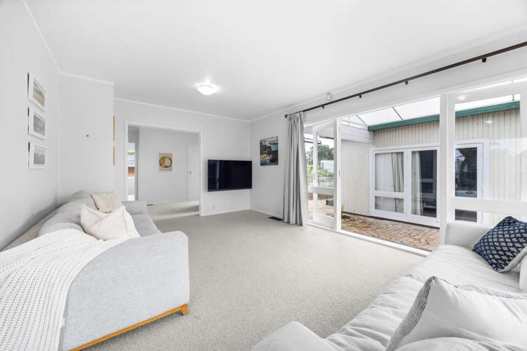 9 Tyrian Close Half Moon Bay_9