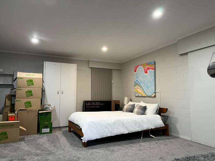 2/100 Aberdeen Road Campbells Bay_1