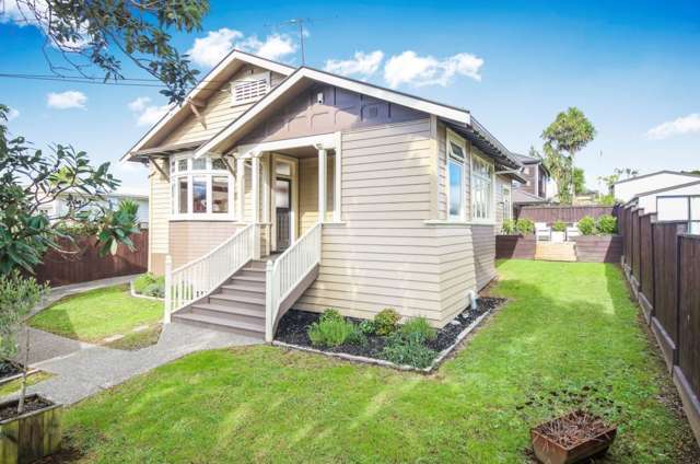 14a Admiral Beatty Avenue Mount Roskill_1