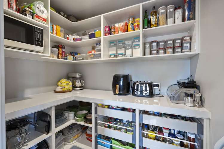 9 Huetu Place Bell Block_11