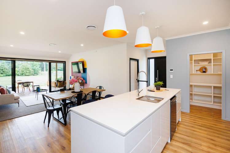 2 Ashgrove Lane Ashhurst_12