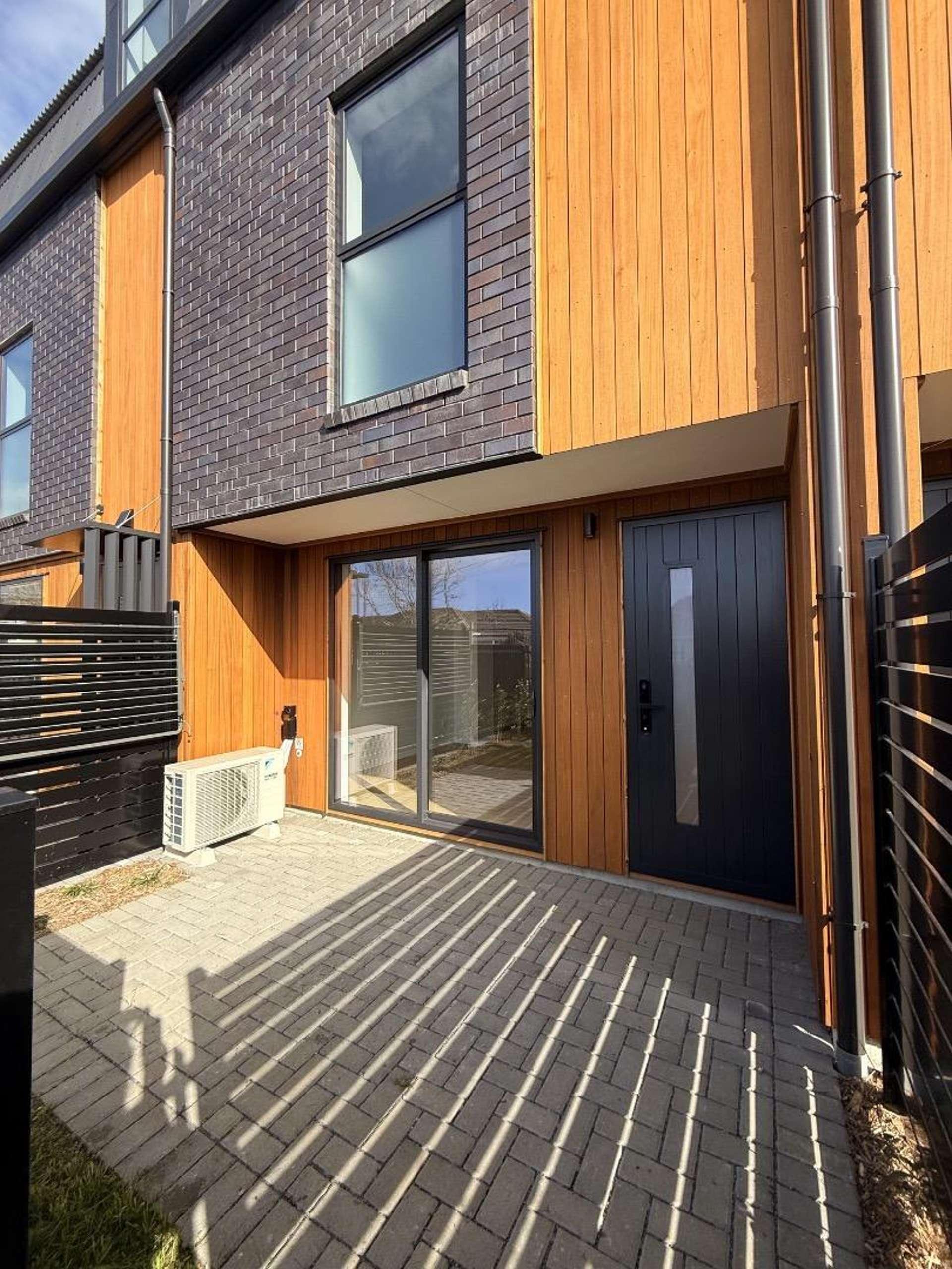 5/1 Scott Road 10695_0