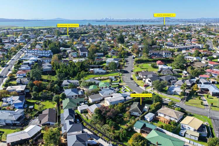 41 Amberley Avenue Te Atatu South_21