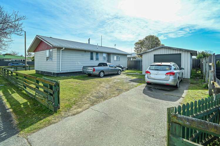 5 Diaz Drive Flaxmere_1