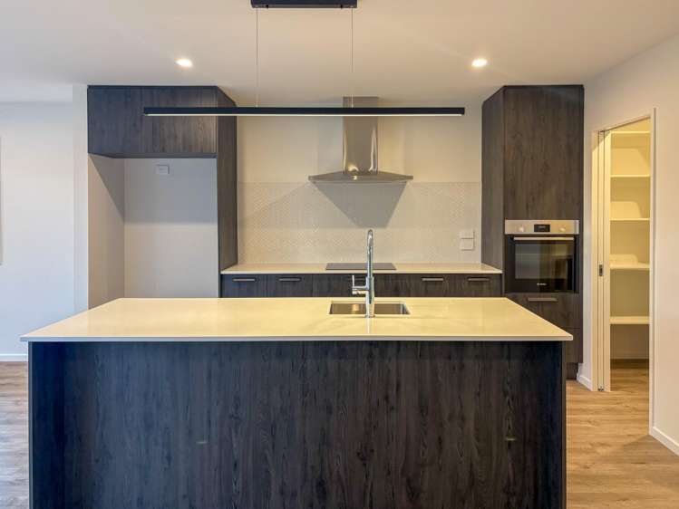 38 Greenslade Drive Lincoln_1