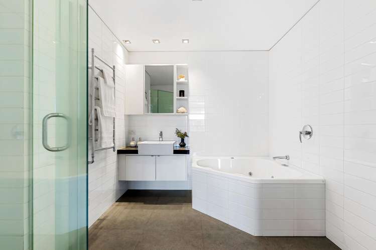 1A / 7 The Promenade Takapuna_7