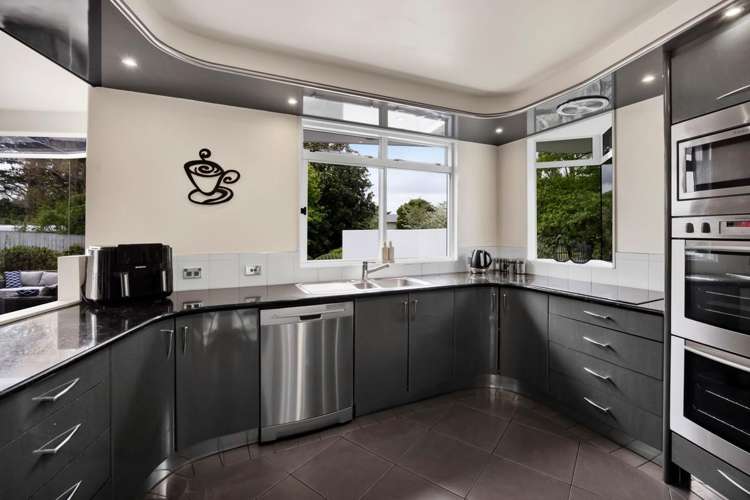 47 Hunter Street Hawera_9